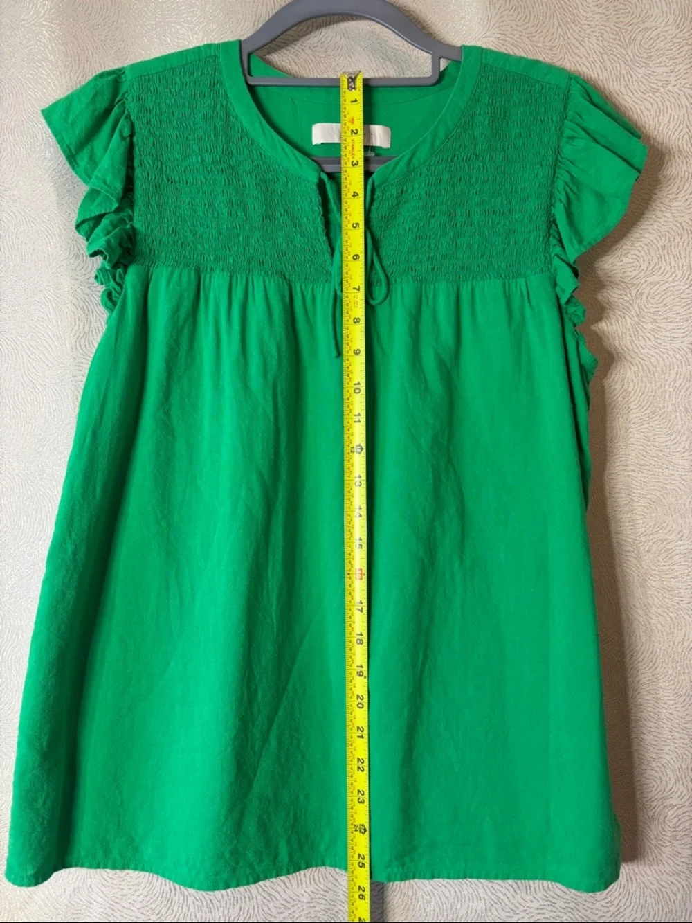 LOFT Green Smocked Yoke Tie-Front Flutter Sleeve Top 0247 - Picture 2 of 9